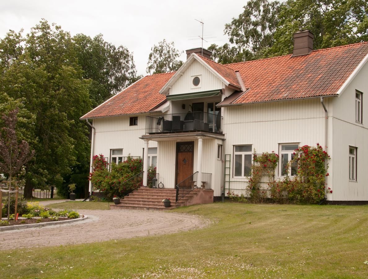 Bed and Breakfast Ekeby I Bro Exterior foto
